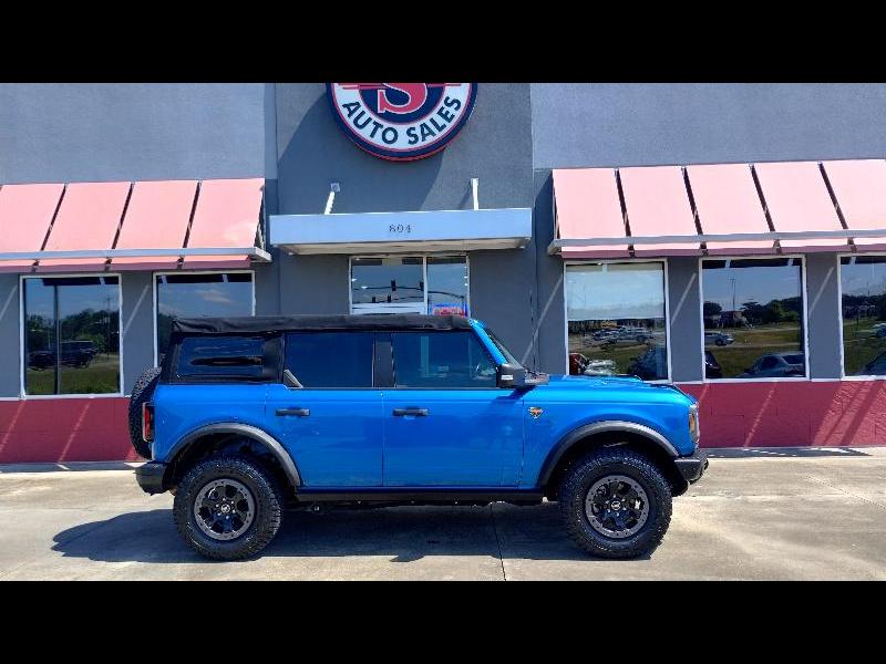 Ford Bronco Base 4-Door w/Advanced 2022