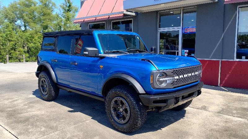 Ford Bronco Base 4-Door w/Advanced 2022