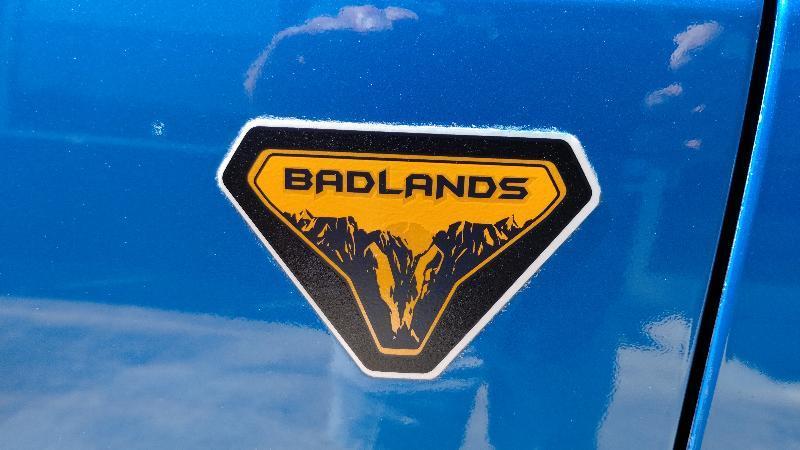 Ford Bronco Base 4-Door w/Advanced 2022