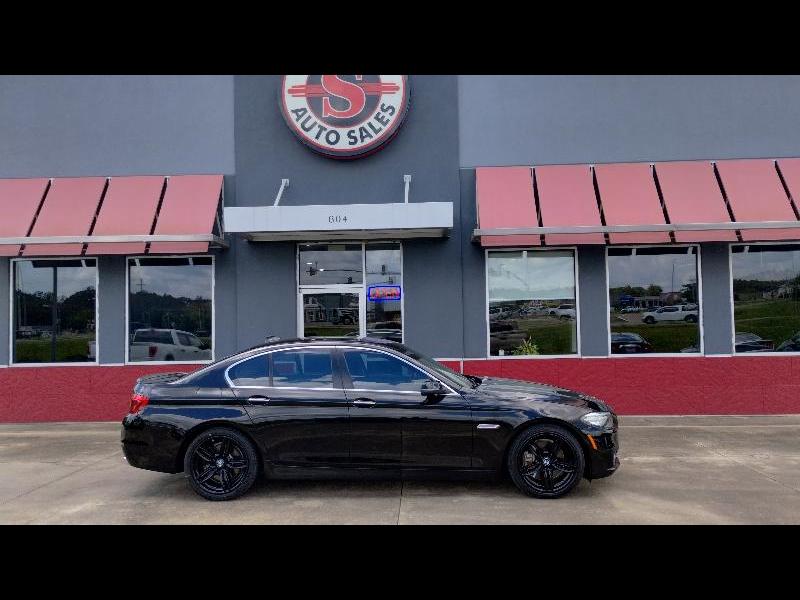 BMW 5-Series 550i 2015