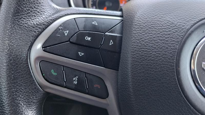 Jeep Cherokee Latitude FWD 2019