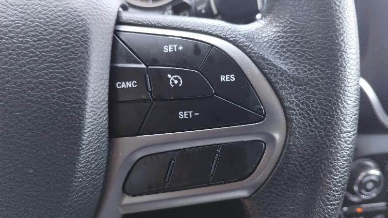 Jeep Cherokee Latitude FWD 2019