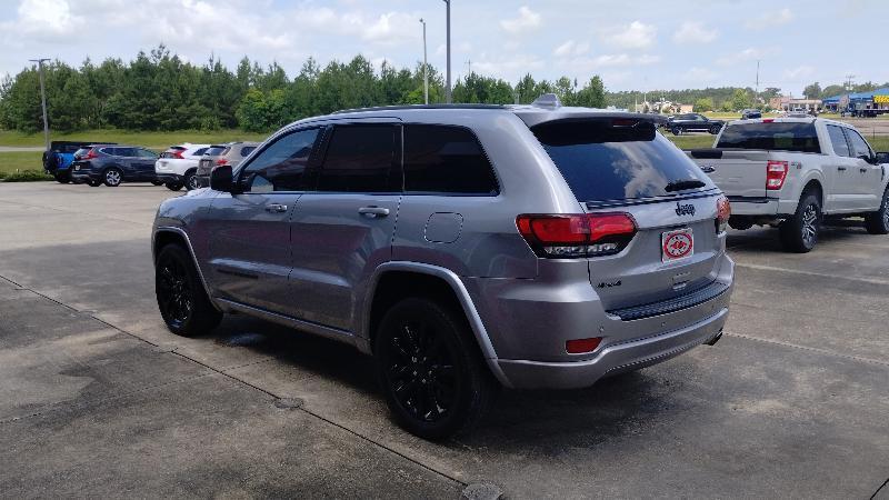 Jeep Grand Cherokee Laredo 4WD 2018