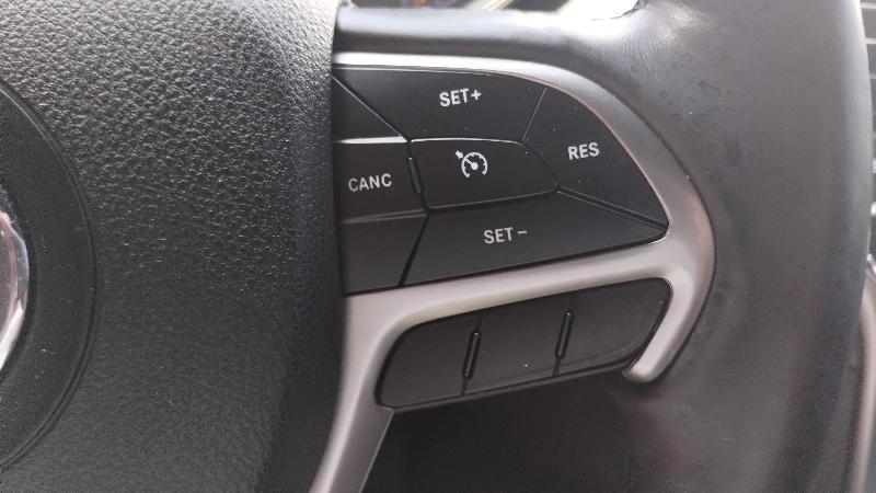 Jeep Grand Cherokee Laredo 4WD 2018