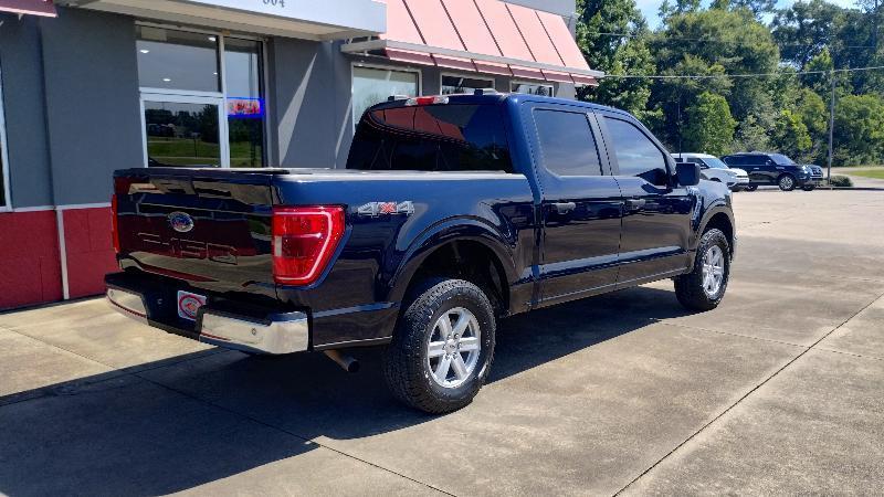 Ford F-150 XLT 4WD SuperCrew 5.5' Box 2022