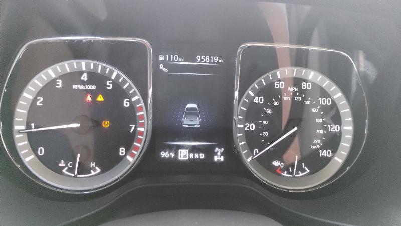 Nissan Titan SV Crew Cab 4WD 2018