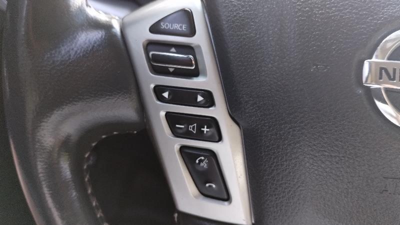 Nissan Titan SV Crew Cab 4WD 2018