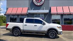 2018 Nissan Titan 