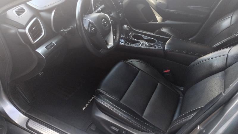 Nissan Maxima 3.5 SV 2022