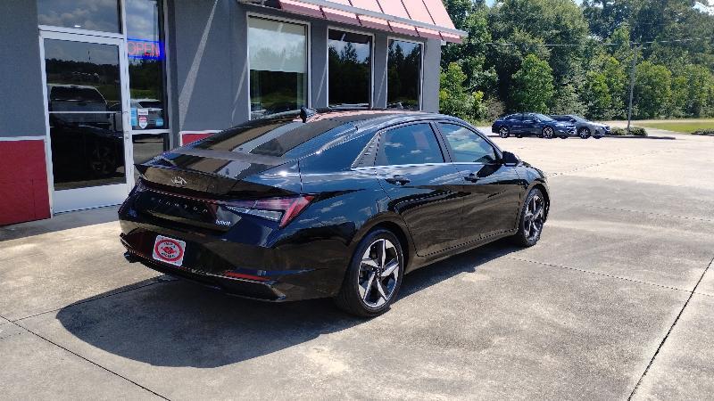 Hyundai Elantra Limited Hybrid 2021
