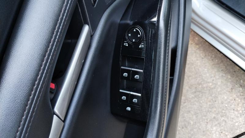 Mazda MAZDA3 2.5 S Select Sport 2024