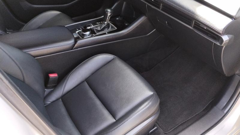 Mazda MAZDA3 2.5 S Select Sport 2024