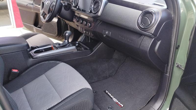 Toyota Tacoma TRD Off Road Double Cab 5' Bed V6 4x4 AT (Natl) 2021