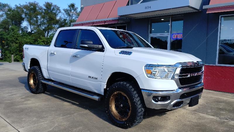 RAM 1500 Big Horn/Lone Star 4x4 Crew Cab 5'7" Box 2019