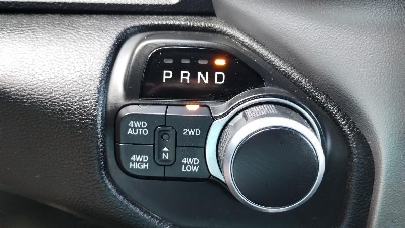 RAM 1500 Big Horn/Lone Star 4x4 Crew Cab 5'7" Box 2019