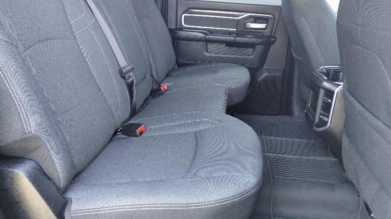 RAM 2500 4WD Crew Cab 149" Big Horn 2023