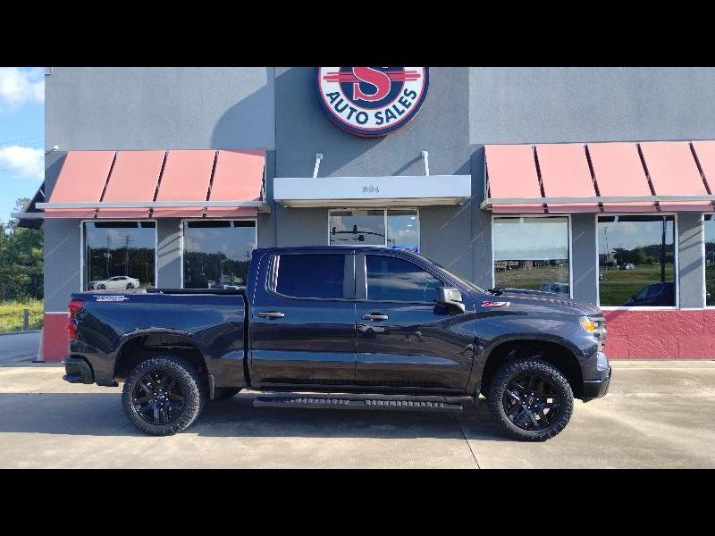 Chevrolet Silverado 1500 Trail Boss Custom Crew Cab 4WD 2023