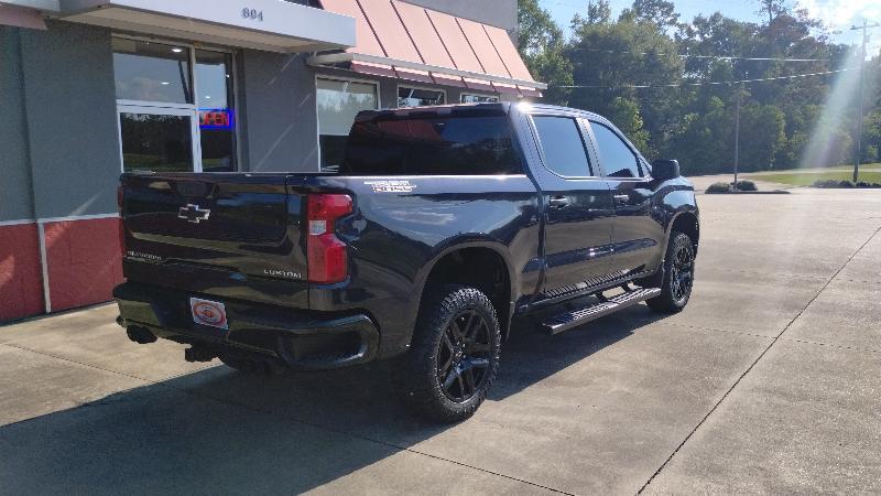 Chevrolet Silverado 1500 Trail Boss Custom Crew Cab 4WD 2023