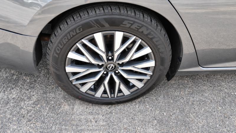 Nissan Altima 2.5 SV 2024