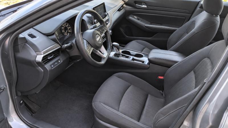 Nissan Altima 2.5 SV 2024