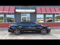 2020 Nissan Maxima 