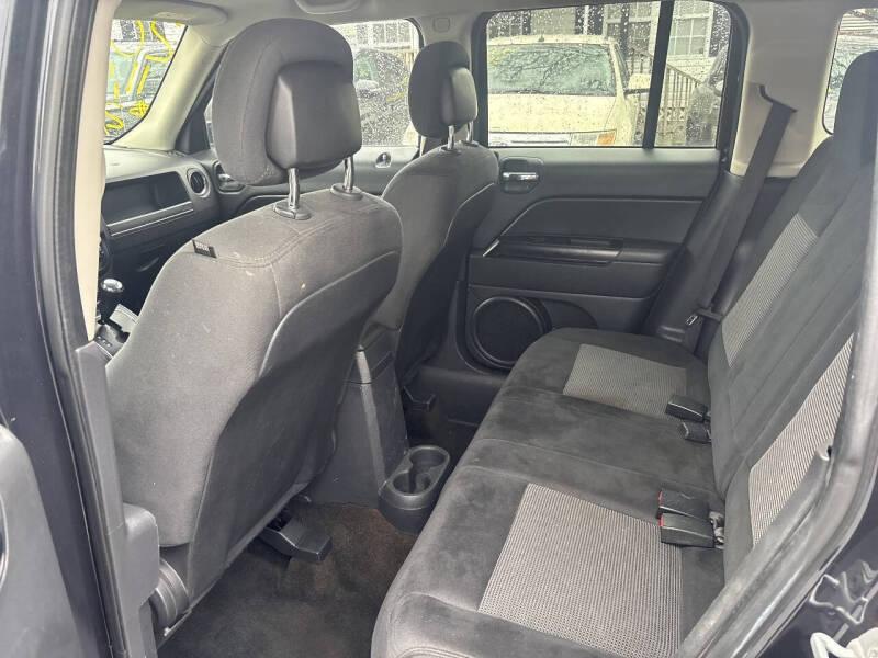 Jeep Patriot FWD 4dr Latitude 2014