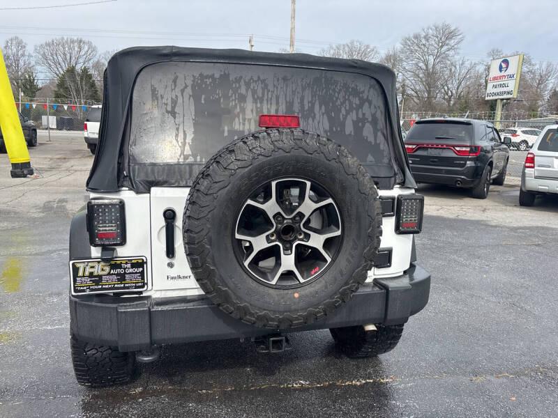 Jeep Wrangler 4WD 2dr Sport 2011