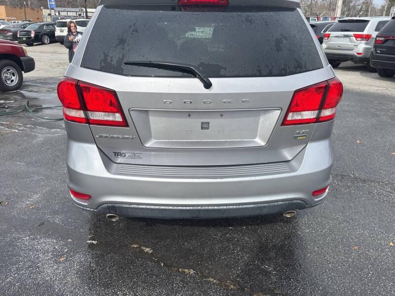 Dodge Journey FWD 4dr SXT 2015