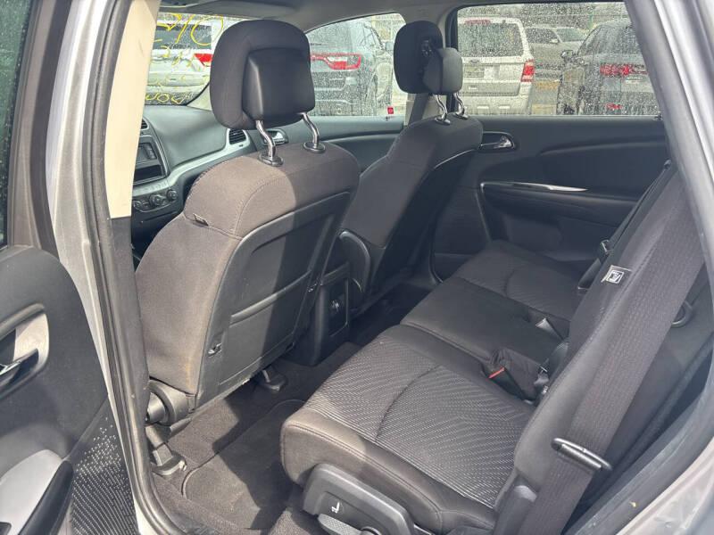 Dodge Journey FWD 4dr SXT 2015