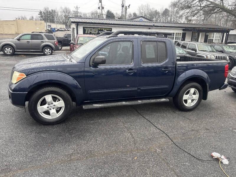 Nissan Frontier 2WD Crew Cab SWB Auto LE 2007