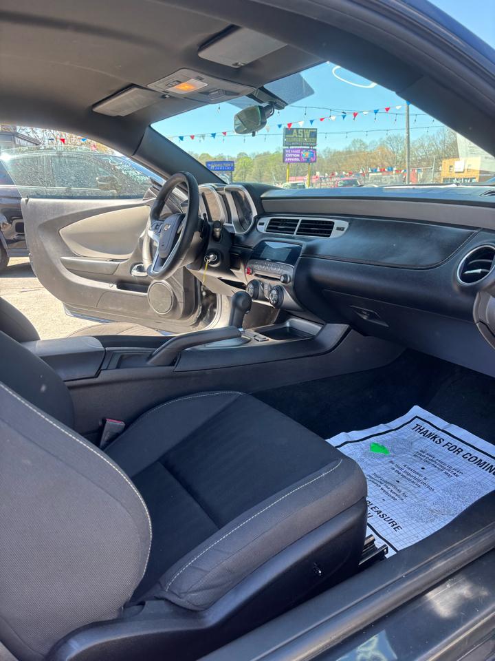 Chevrolet Camaro 2dr Cpe LS w/2LS 2013