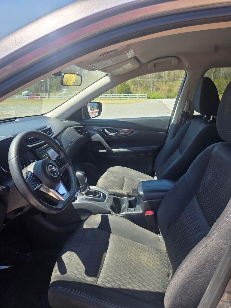 Nissan Rogue SV AWD 2017