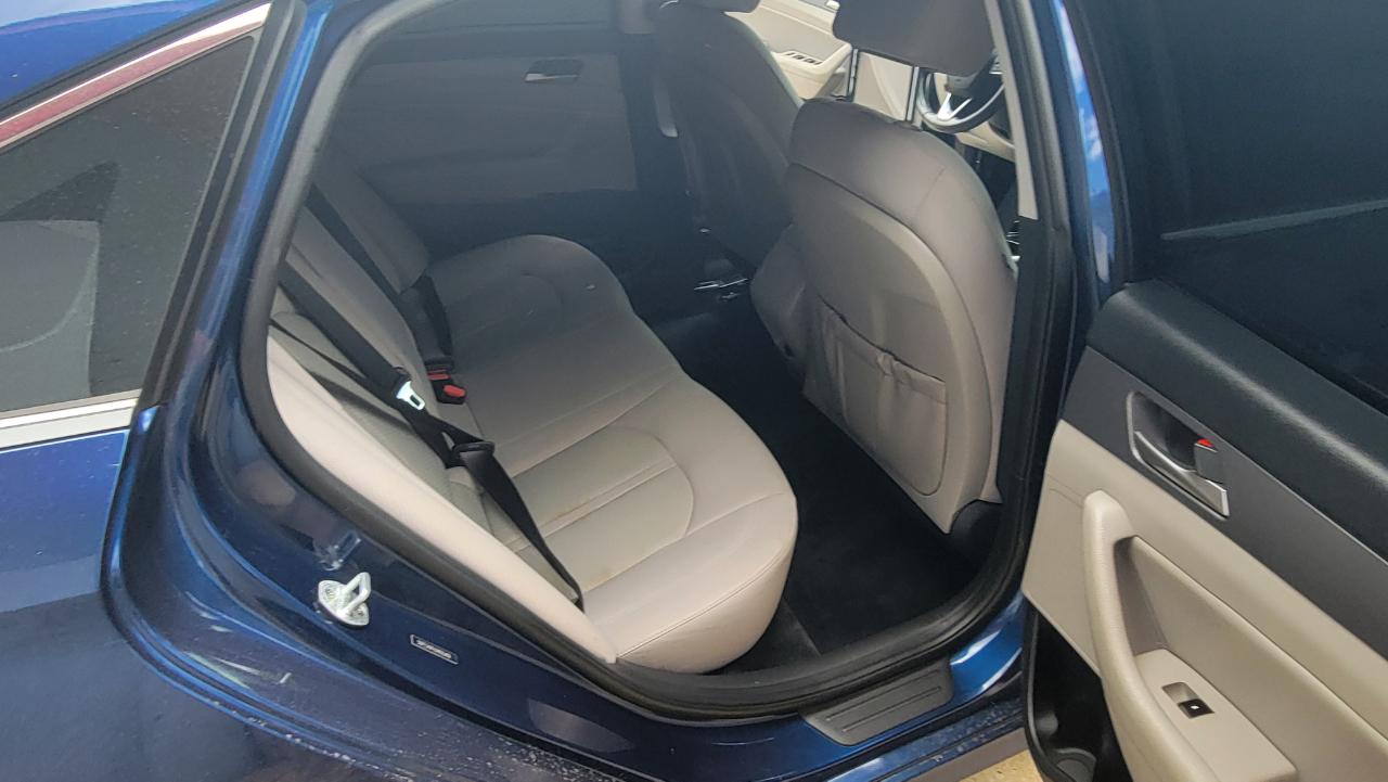Hyundai Sonata SEL 4D Sedan 2.4 2018