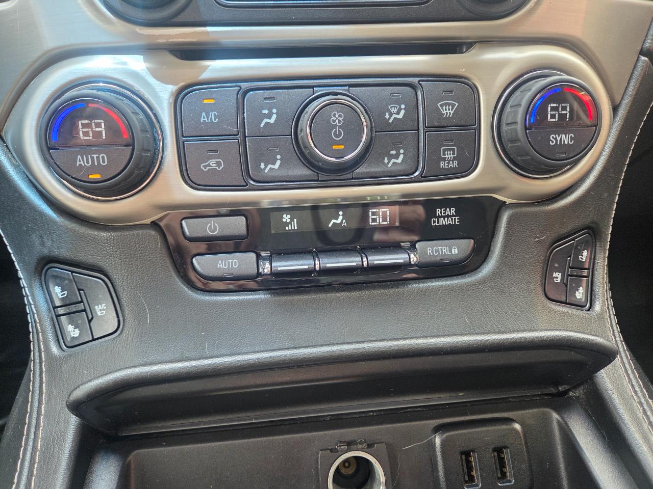GMC Yukon XL Denali 4WD 2016
