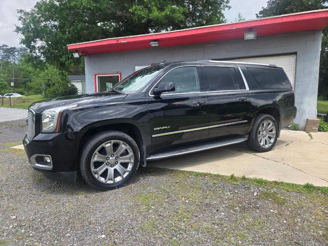 GMC Yukon XL Denali 4WD 2016