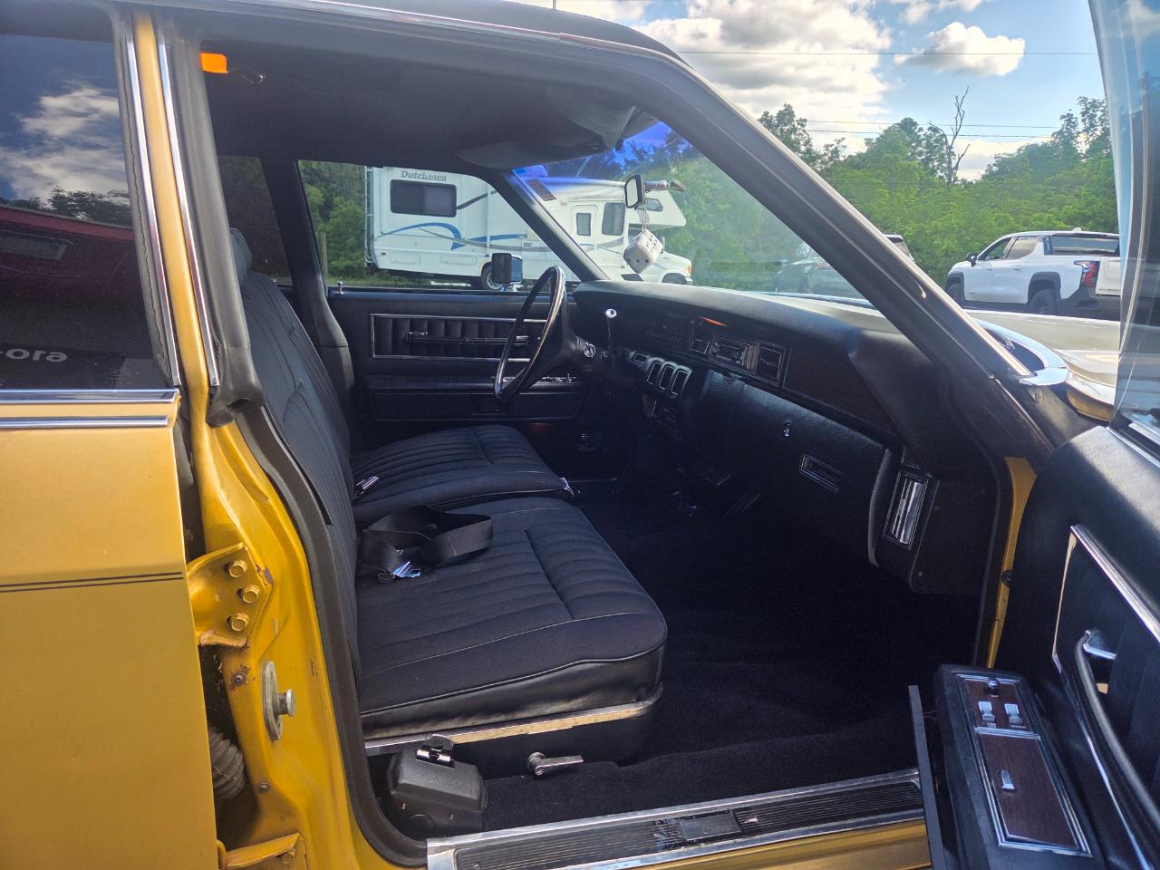Lincoln Continental 4dr Sdn 1972