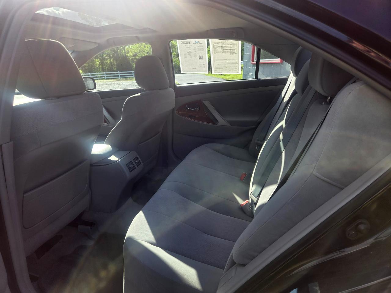 Toyota Camry XLE 2011
