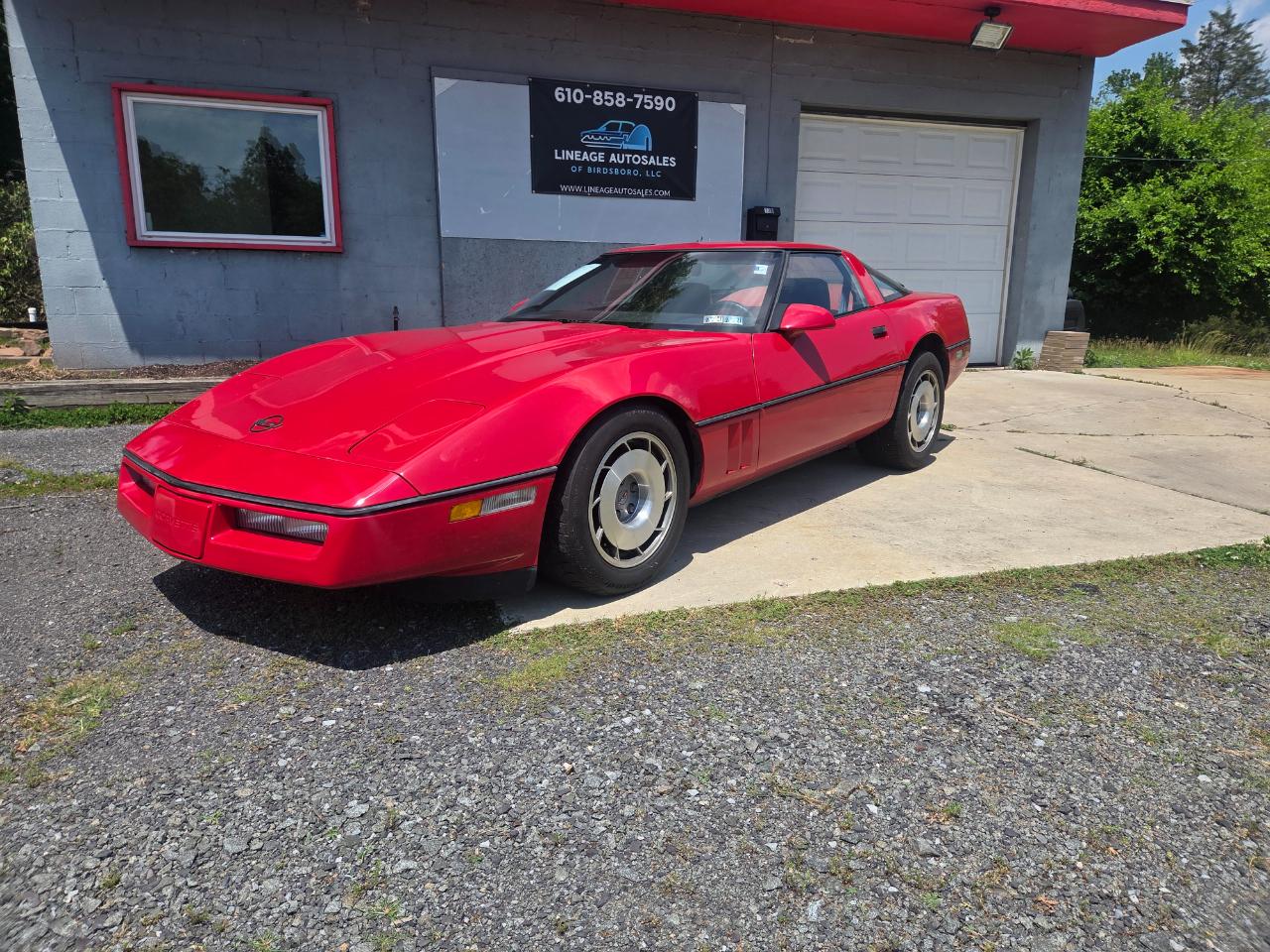  1987 Chevrolet Corvette Coupe RWD   