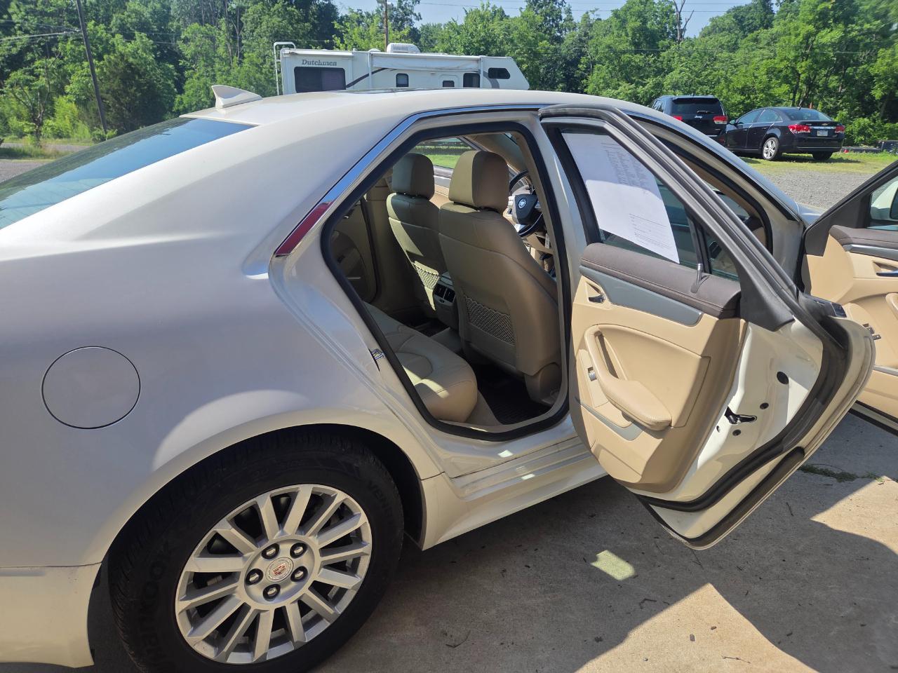 Cadillac CTS Luxury AWD 2013