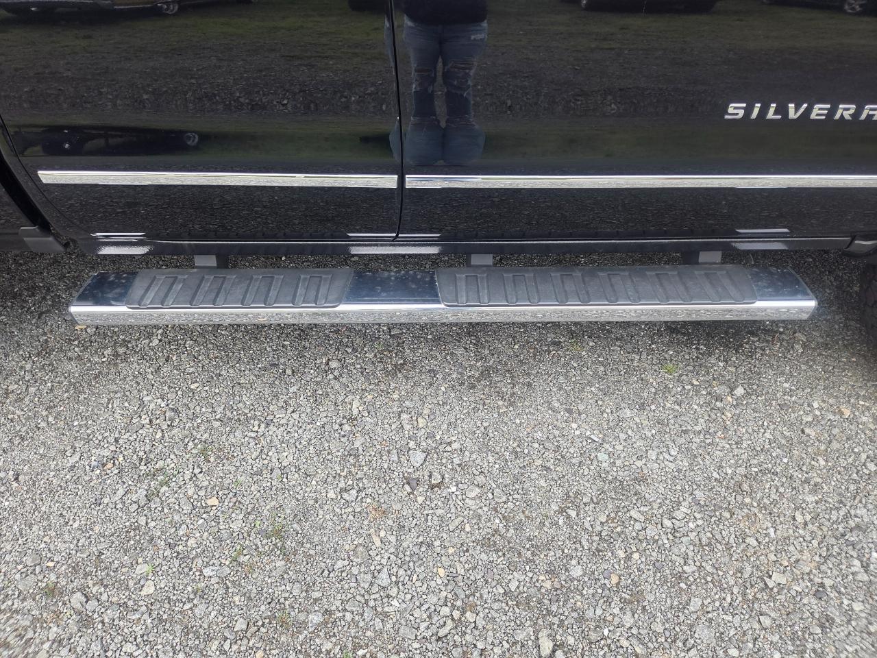 Chevrolet Silverado 1500 LTZ Double Cab Short Box 4WD 2017