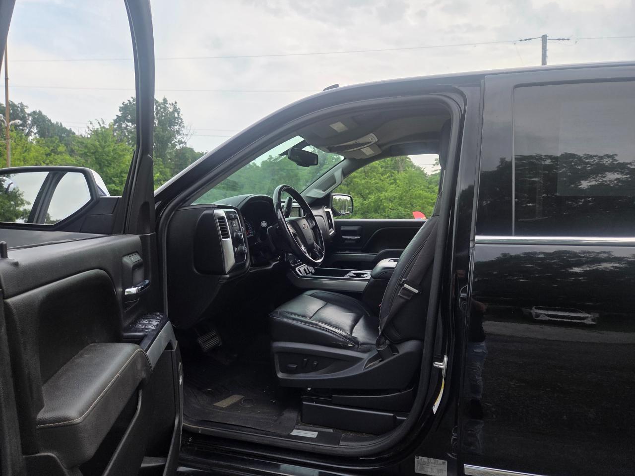Chevrolet Silverado 1500 LTZ Double Cab Short Box 4WD 2017