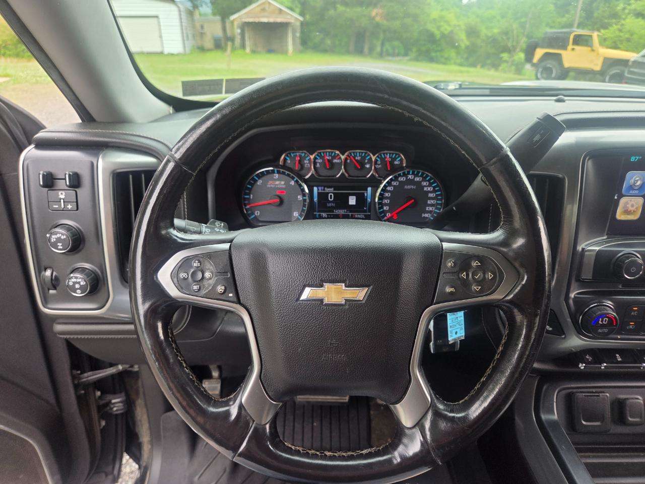 Chevrolet Silverado 1500 LTZ Double Cab Short Box 4WD 2017