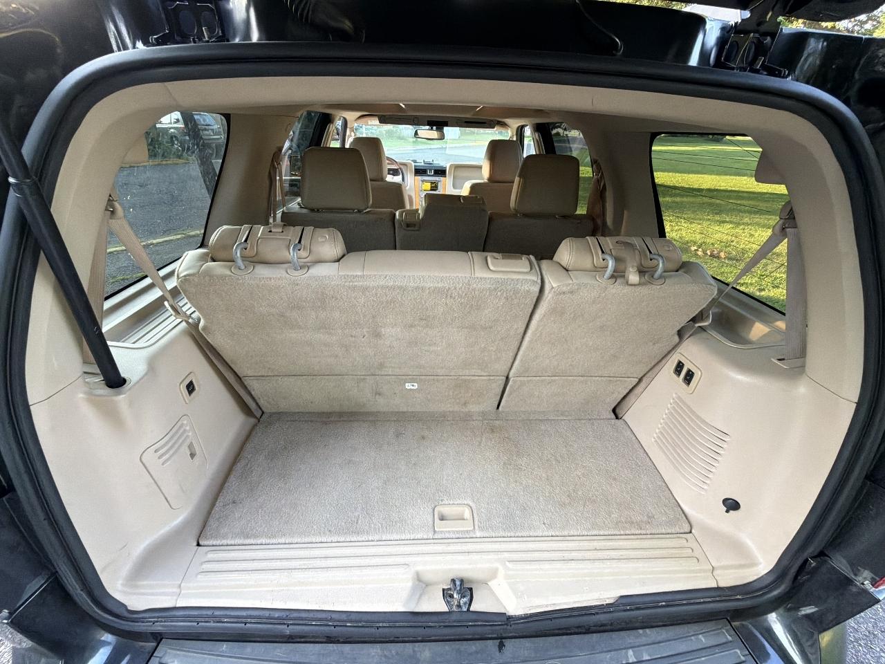 Lincoln Navigator 4WD 2010