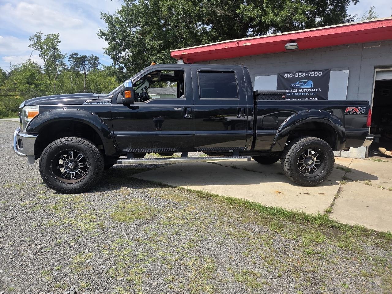 Ford F-250 SD Lariat Crew Cab 4WD 2013