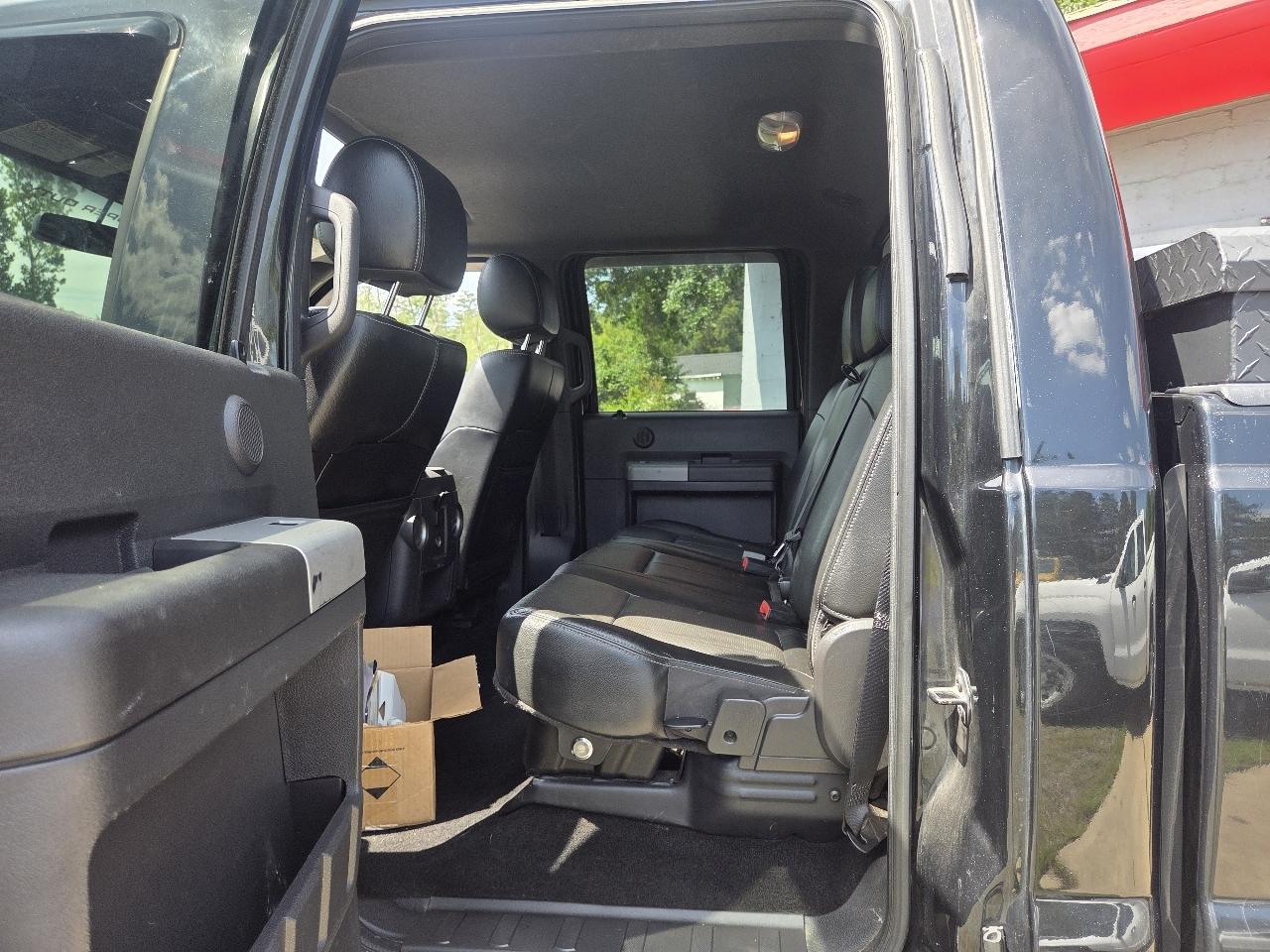 Ford F-250 SD Lariat Crew Cab 4WD 2013