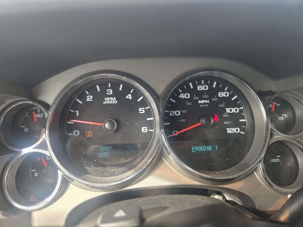 GMC Sierra 2500HD Work Truck Crew Cab 4WD 2011