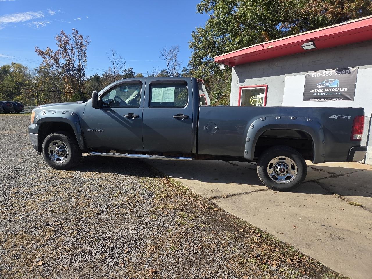 GMC Sierra 2500HD Work Truck Crew Cab 4WD 2011