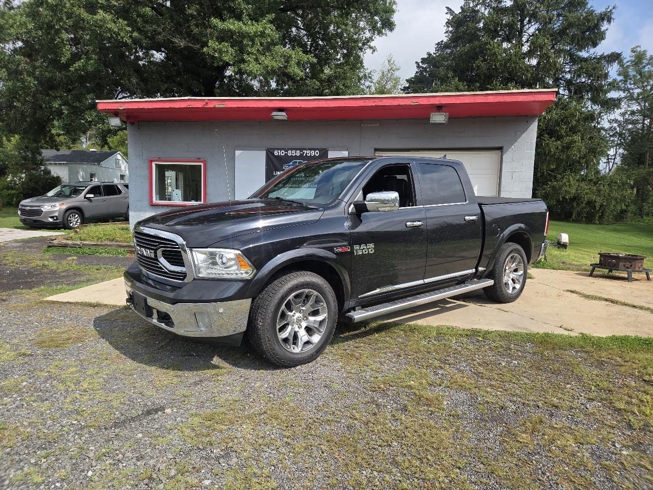 RAM 1500 Longhorn Crew Cab SWB 4WD 2017