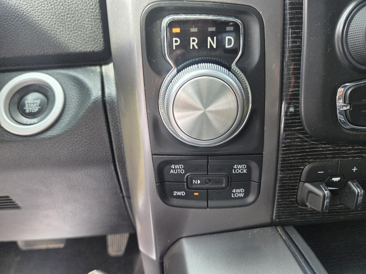 RAM 1500 Longhorn Crew Cab SWB 4WD 2017
