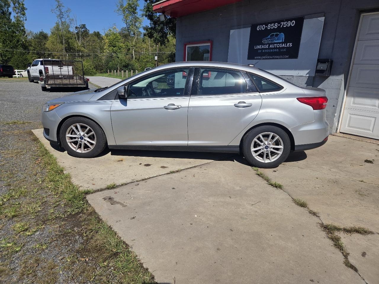 Ford Focus SE Sedan 2017